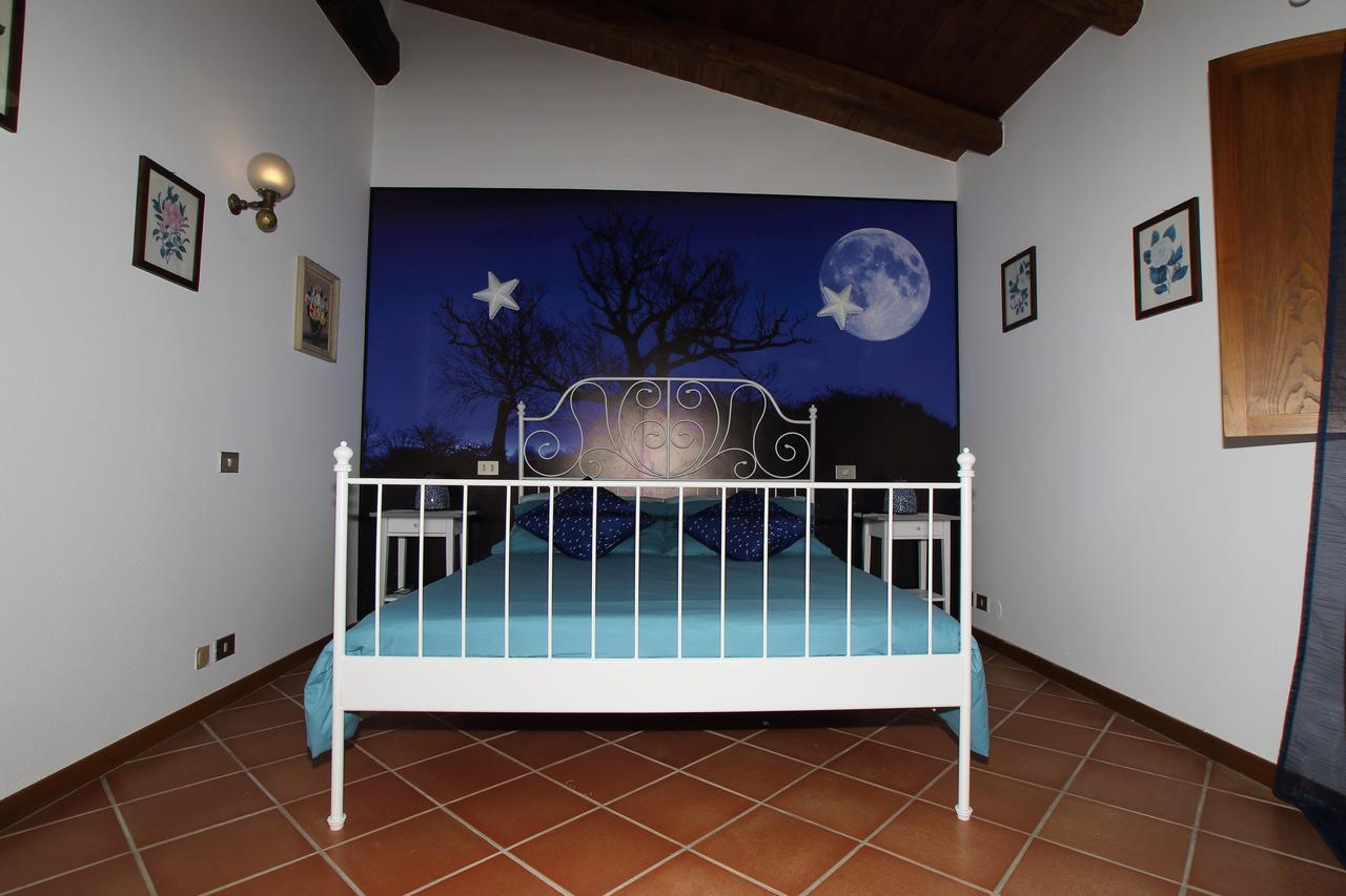 Casale Farnesiana B&B Тарквиния Экстерьер фото